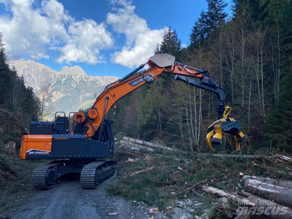 Doosan DX 235 NLC-5 Pásová rýpadla
