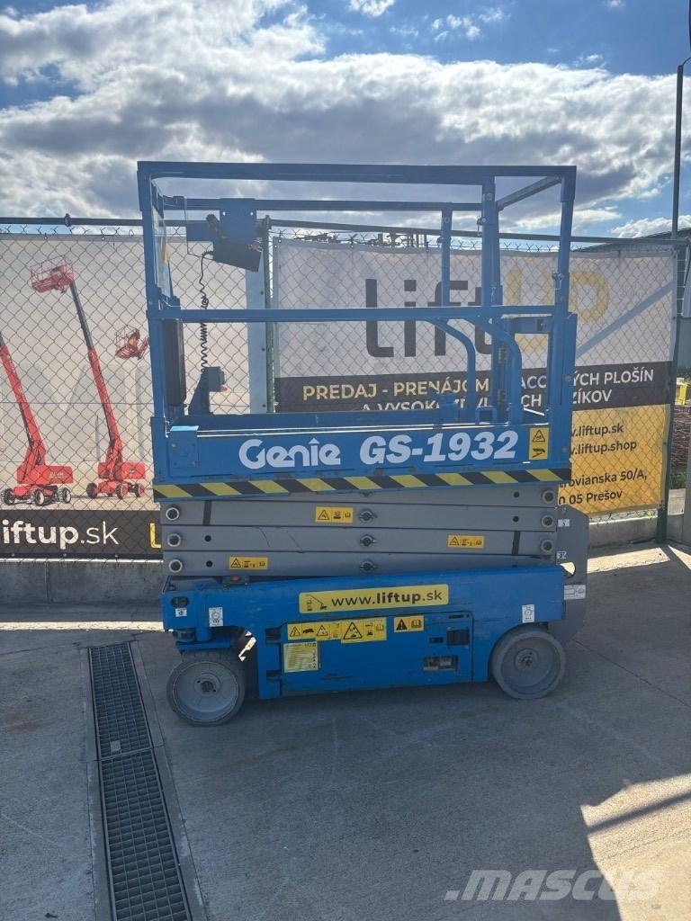 Genie GS 1932 Nůžková zvedací plošina