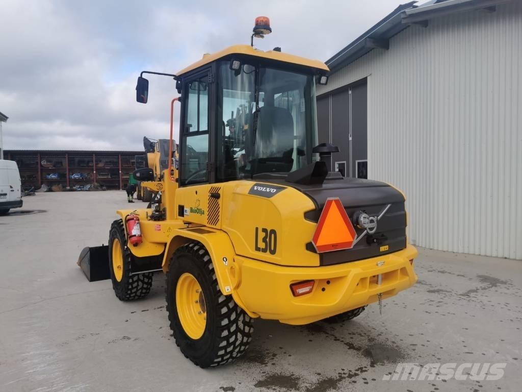 Volvo L30HS Kolové nakladače