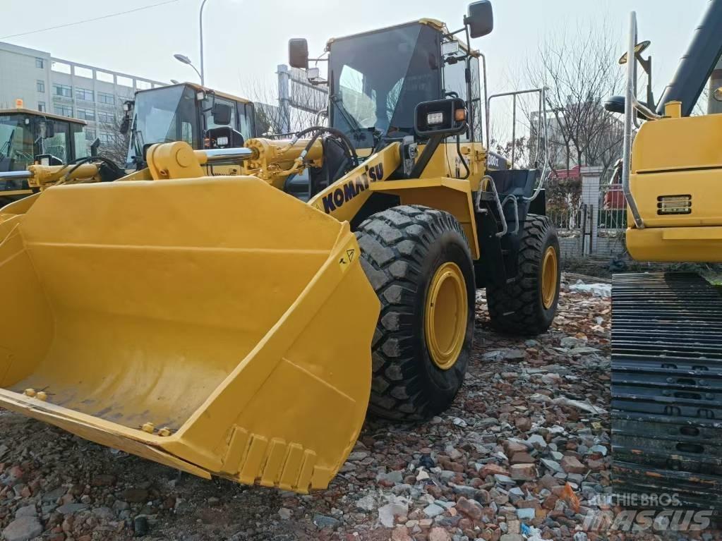 Komatsu WA 380-6 Kolové nakladače