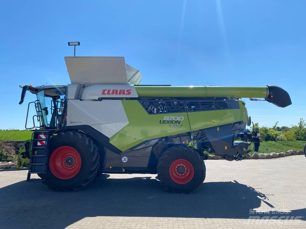 CLAAS Lexion 8700 Sklízecí mlátičky
