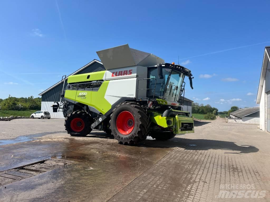 CLAAS Lexion 8700 Sklízecí mlátičky