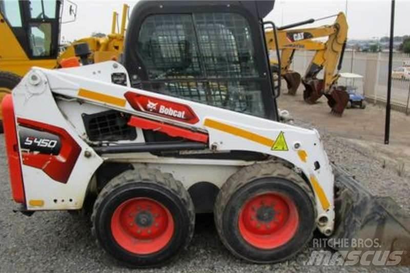 Bobcat S450B Další