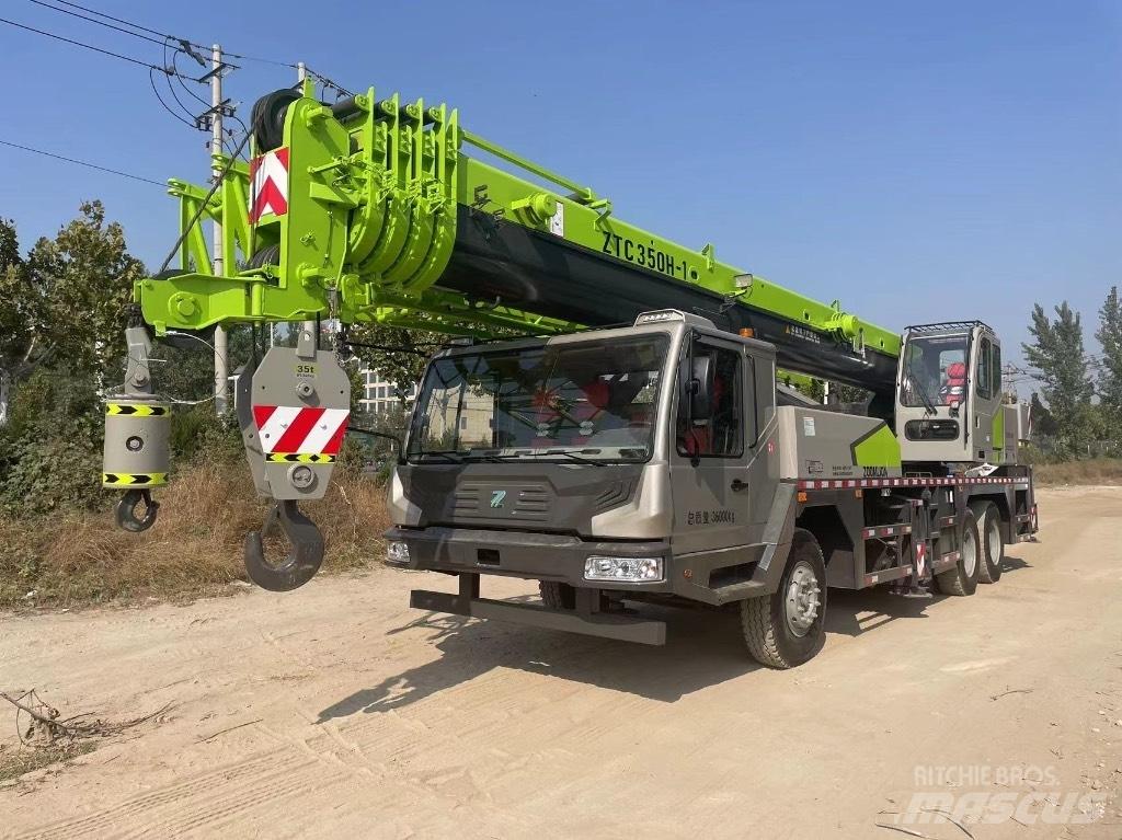 Zoomlion ZTC350H Univerzální terénní jeřáby