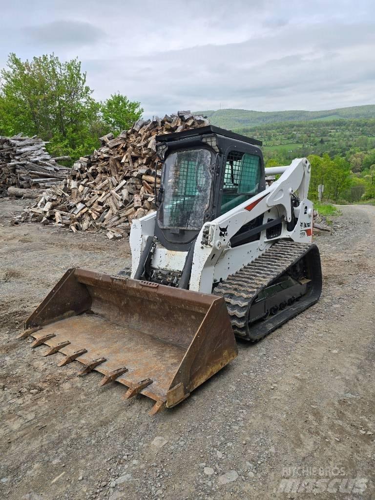 Bobcat T 770 Smykem řízené nakladače