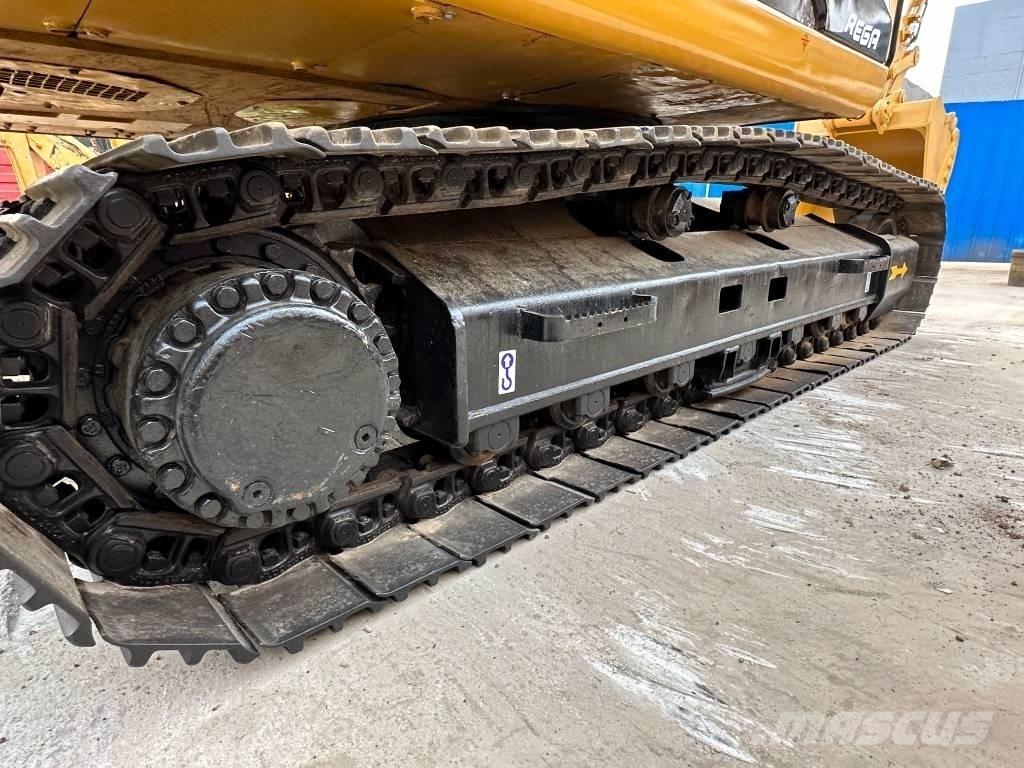 CAT 330 D Pásová rýpadla