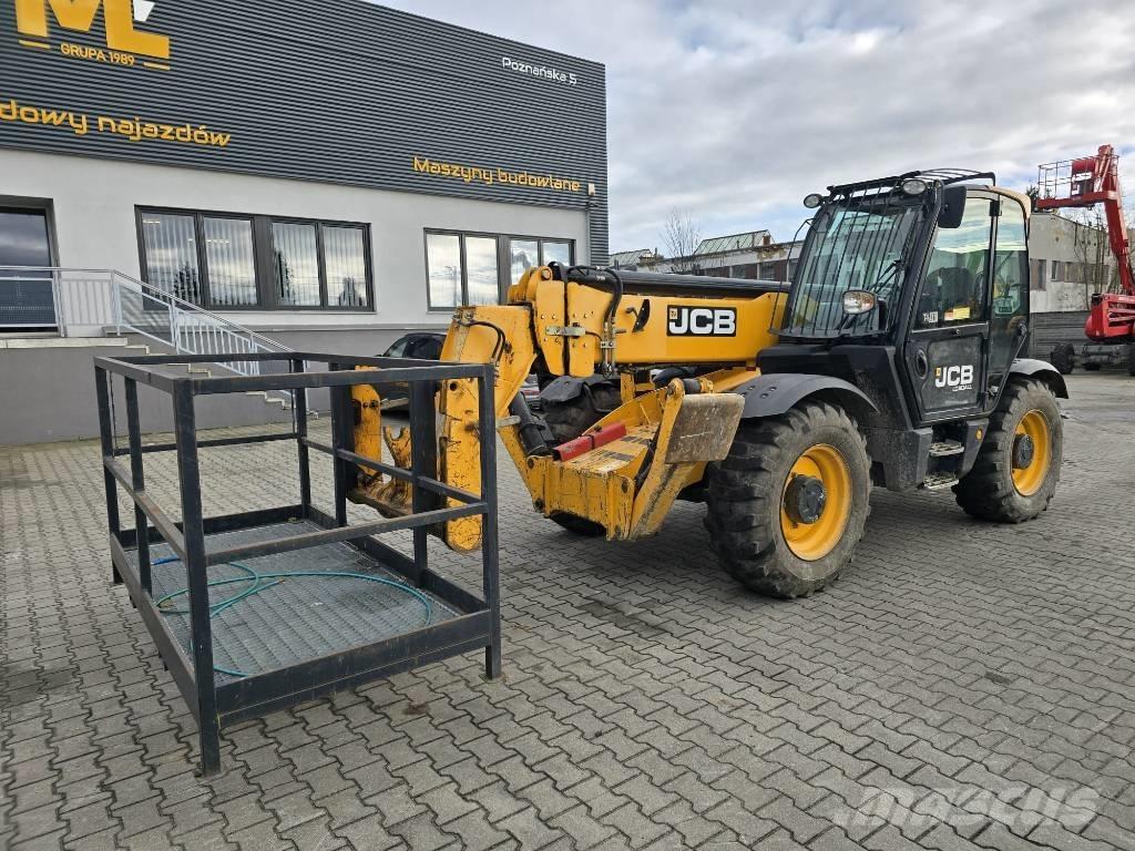 JCB 540-140 Teleskopické manipulátory