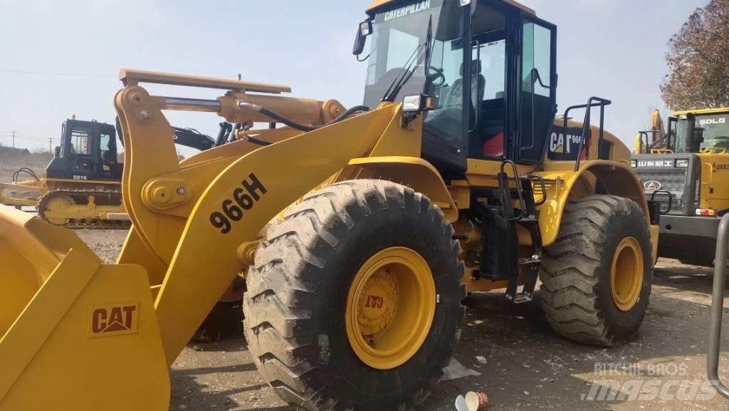 CAT 966 H Kolové nakladače