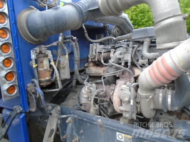 Peterbilt 389 Tahače