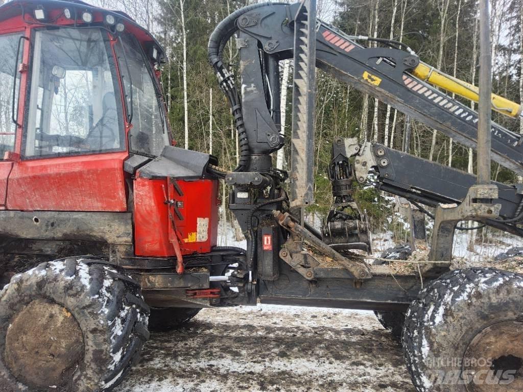Komatsu 835 Vyvážecí traktory