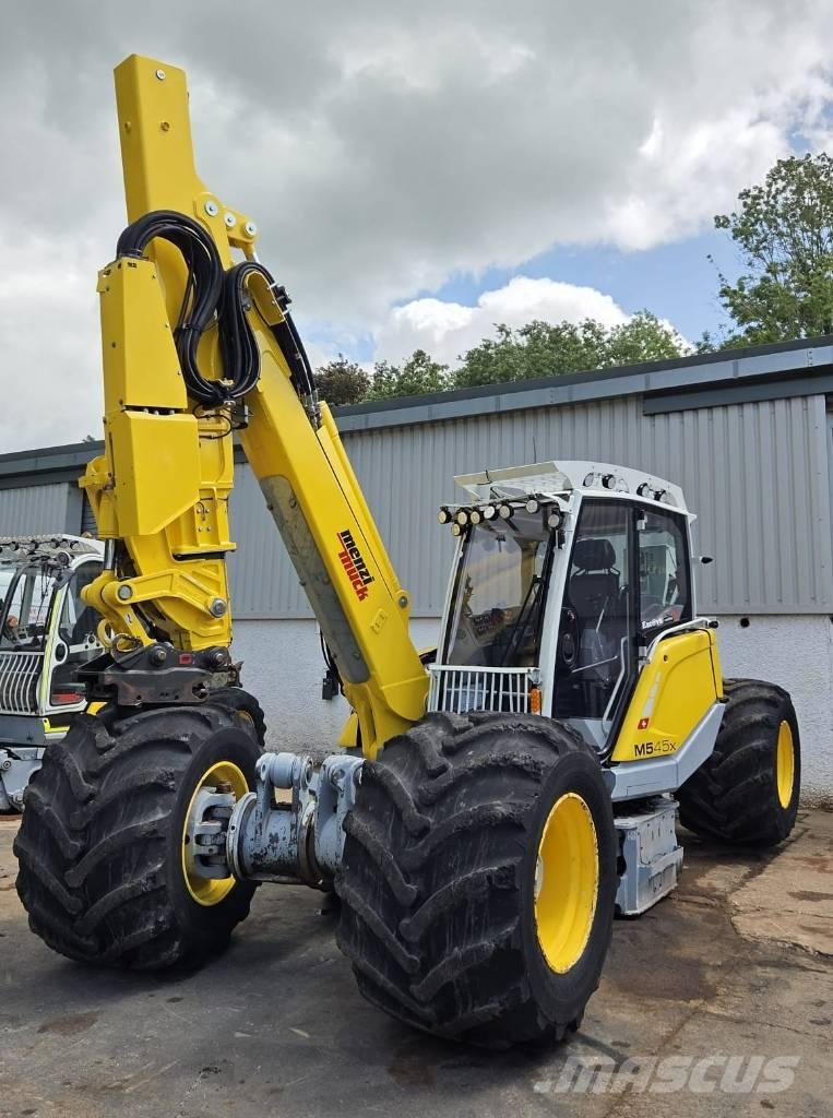 Menzi Muck M545X Speciální bagry