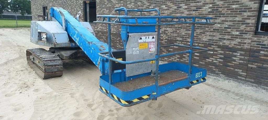 Aichi SR 12 B Teleskopické plošiny