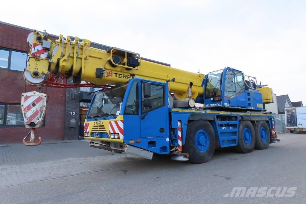 Terex Demag AC 50-1 Univerzální terénní jeřáby