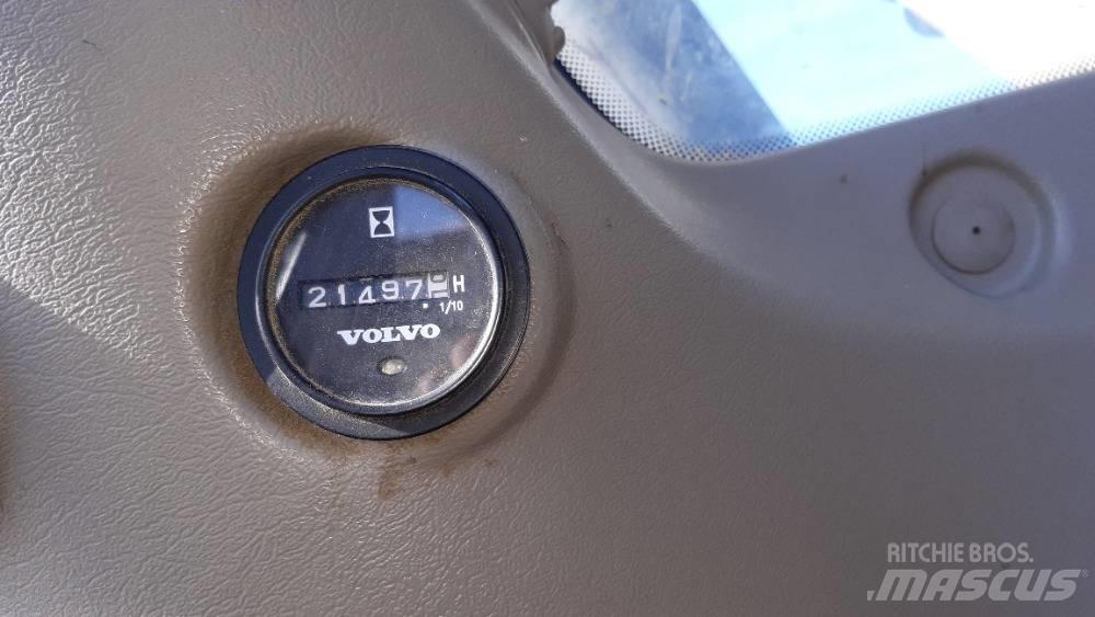Volvo 290 CNL Pásová rýpadla