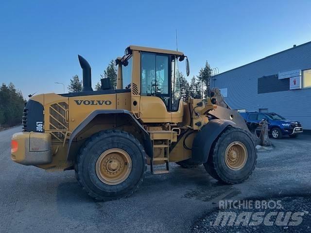 Volvo L90F Kolové nakladače