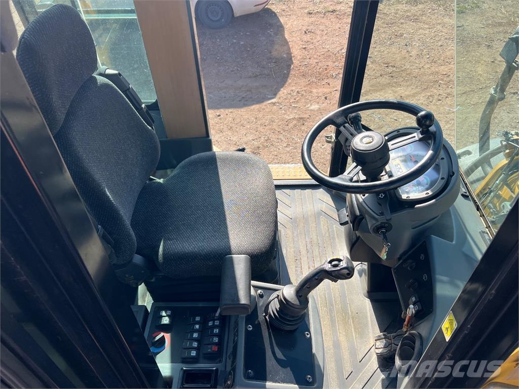 CAT 930 H 4X4 Stavebnictví - ostatní