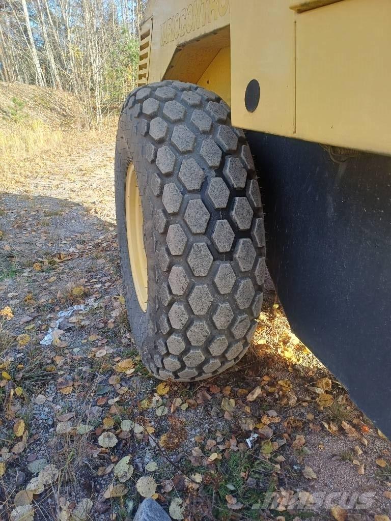 Bomag BW 177 D H-3 Tahačové válce