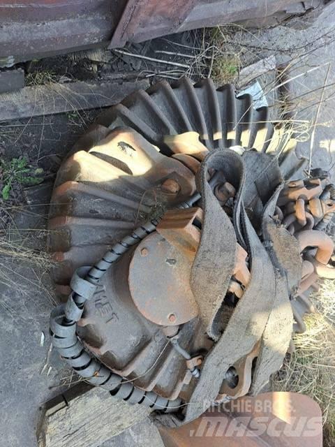 Sennebogen 835 M Stroje pro manipulaci s odpadem