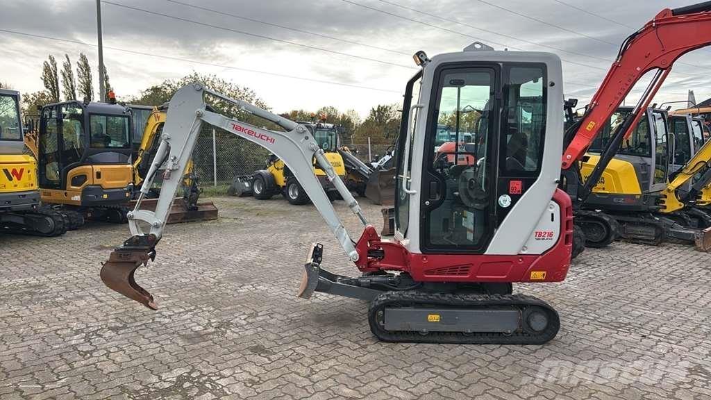 Takeuchi TB216 Mini rýpadla < 7t
