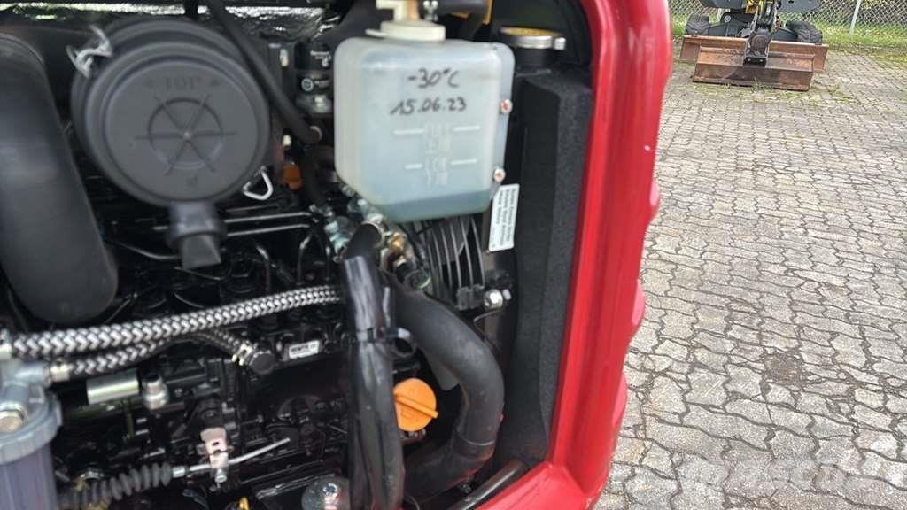 Takeuchi TB216 Mini rýpadla < 7t