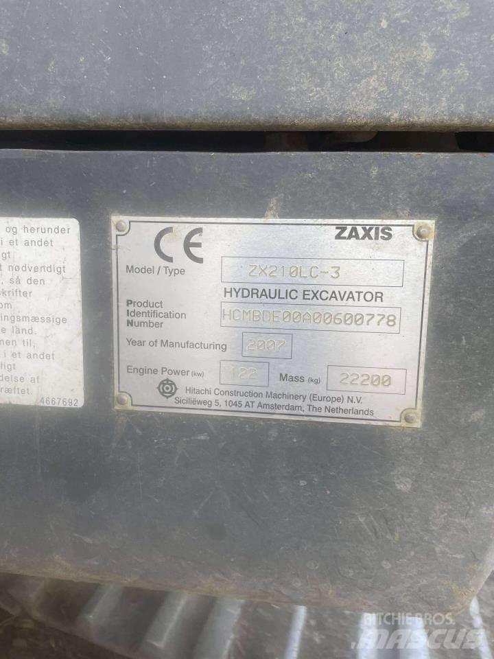 Hitachi ZX210 Pásová rýpadla