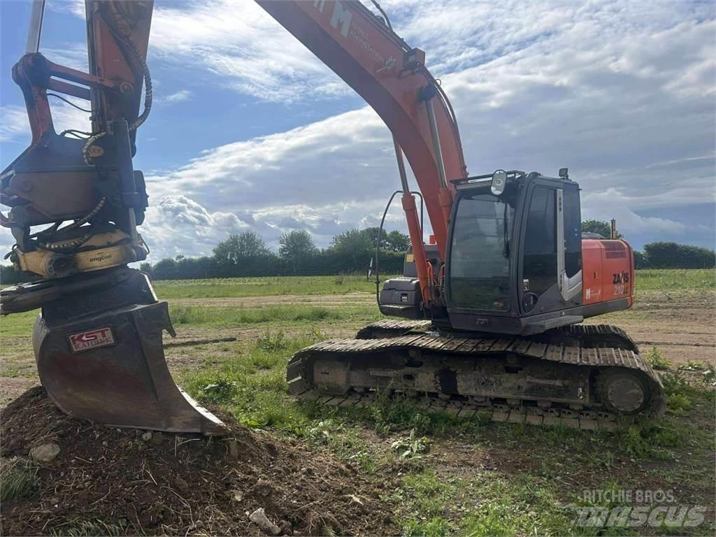 Hitachi ZX210 Pásová rýpadla