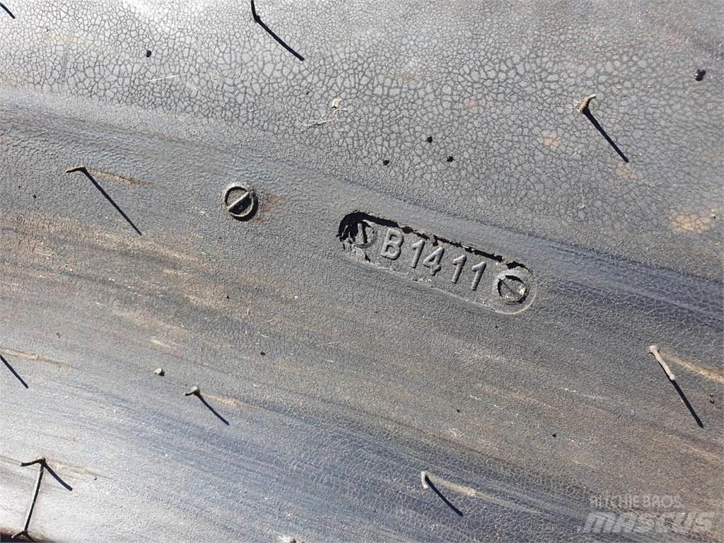 BKT 420/85R30 Pneumatiky, kola a ráfky
