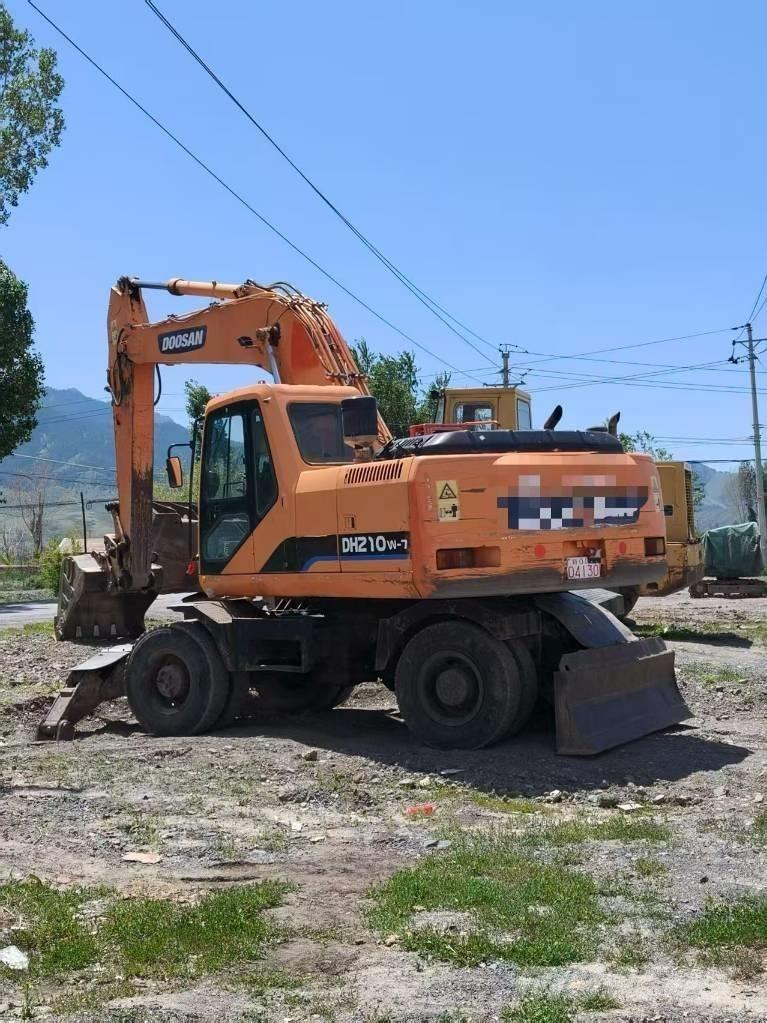 Doosan DH210W-7 Kolová rýpadla