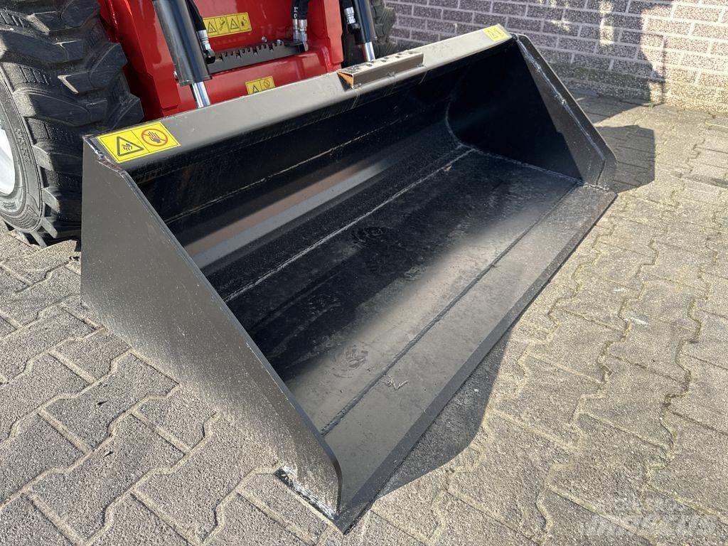 Manitou 1350R Smykem řízené nakladače