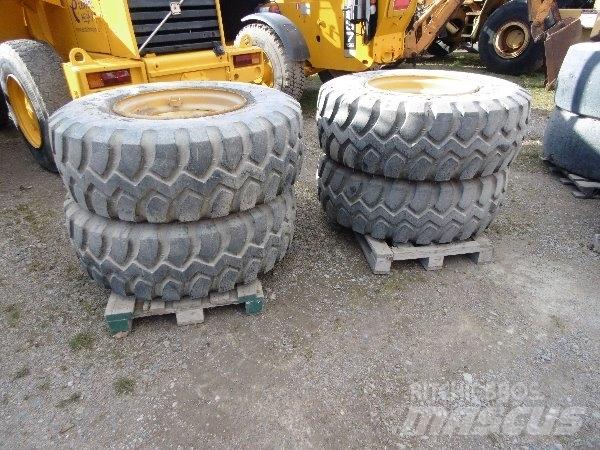 Goodyear 17,5x25 Pneumatiky, kola a ráfky