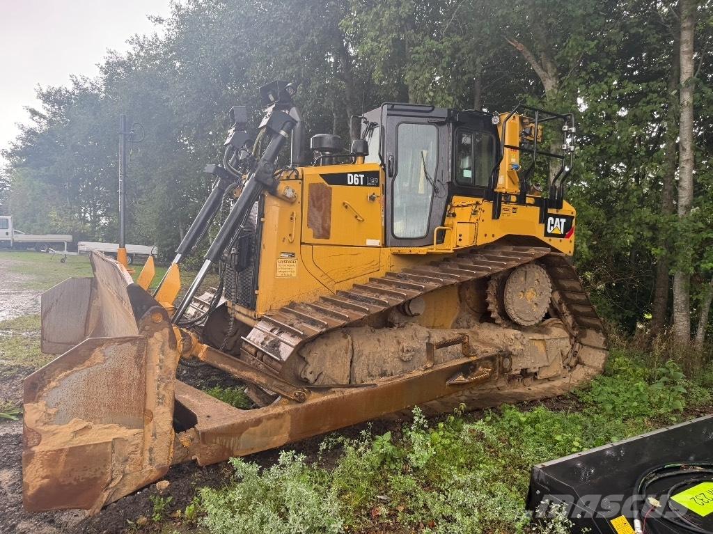 CAT D 6 T LGP Pásové dozery