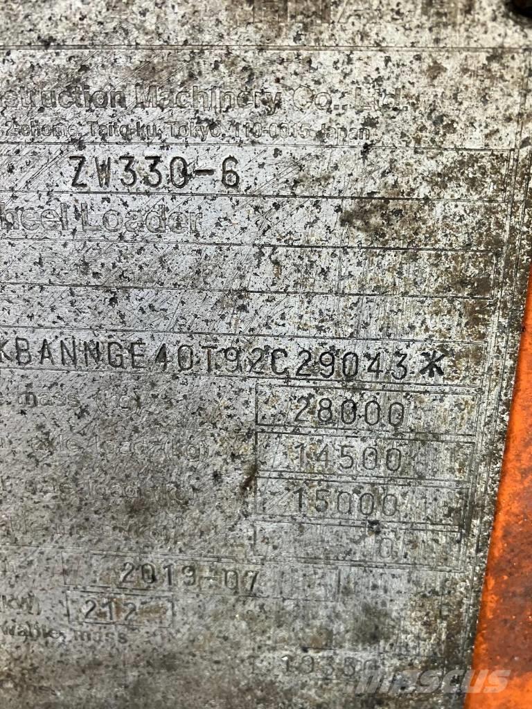 Hitachi ZW330-6 Kolové nakladače