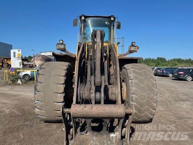 Volvo L220D Kolové nakladače