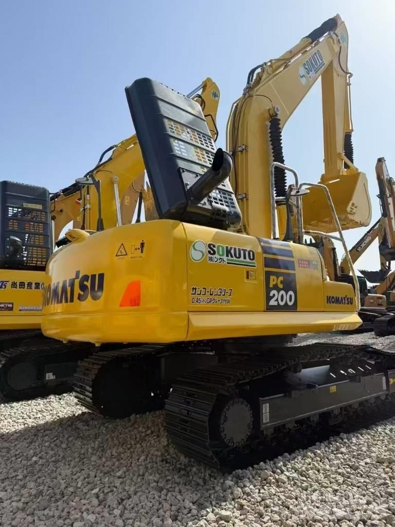 Komatsu 200-8 Pásová rýpadla