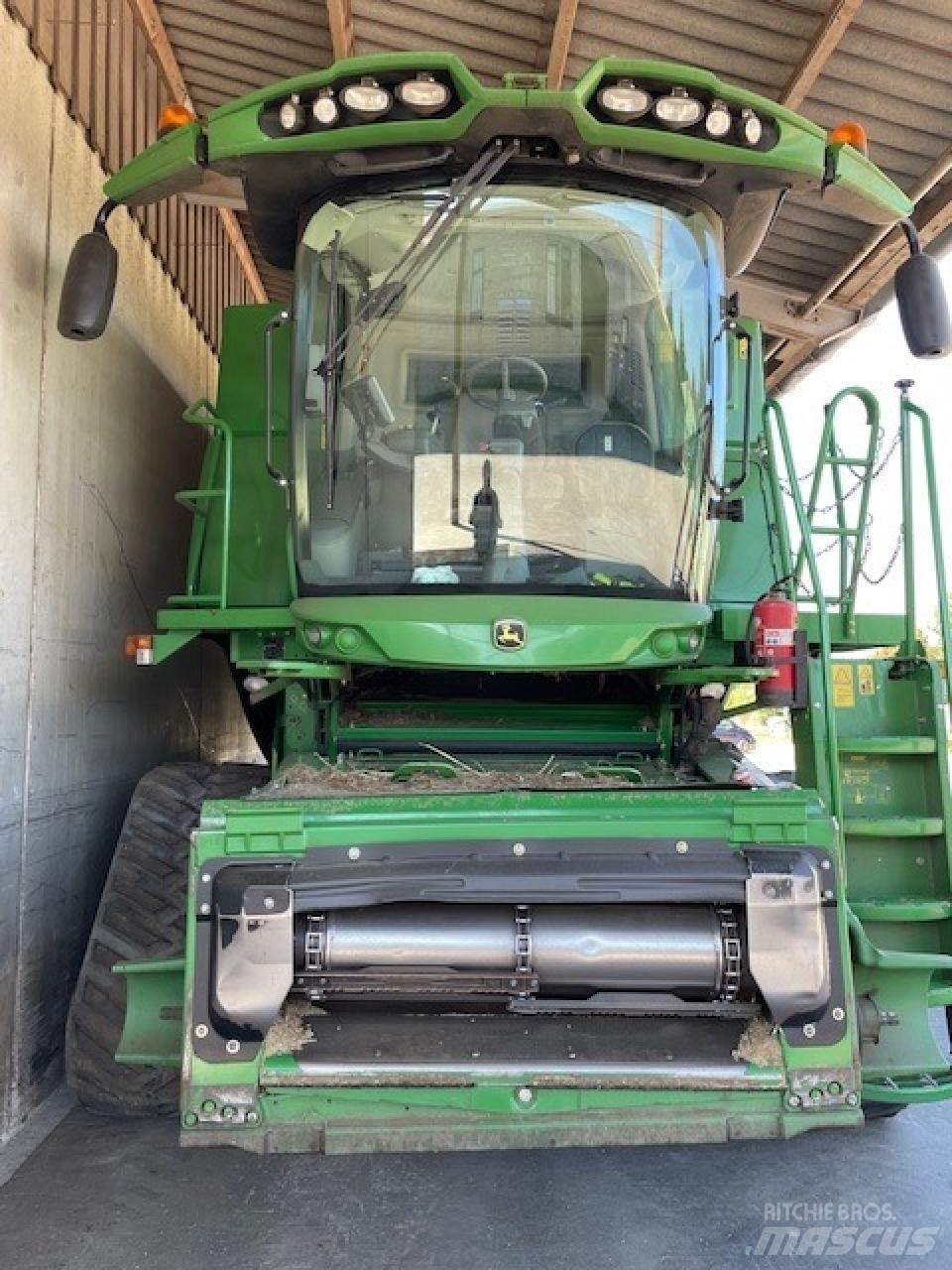 John Deere S 680 i Sklízecí mlátičky