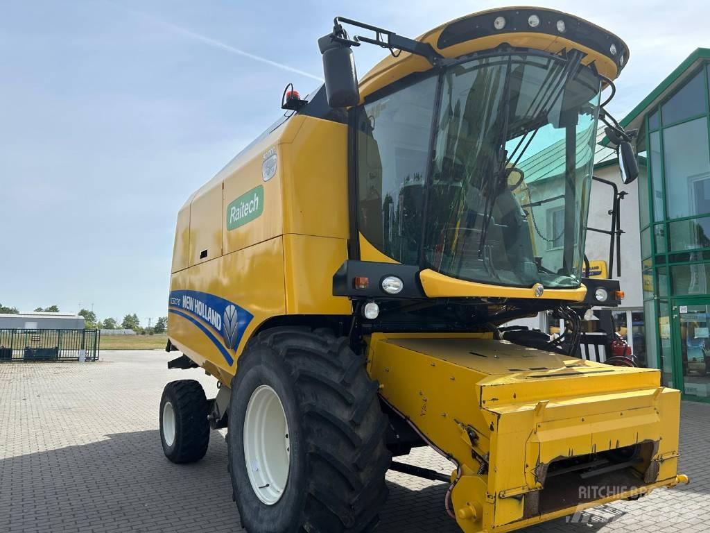 New Holland TC 5070 Sklízecí mlátičky