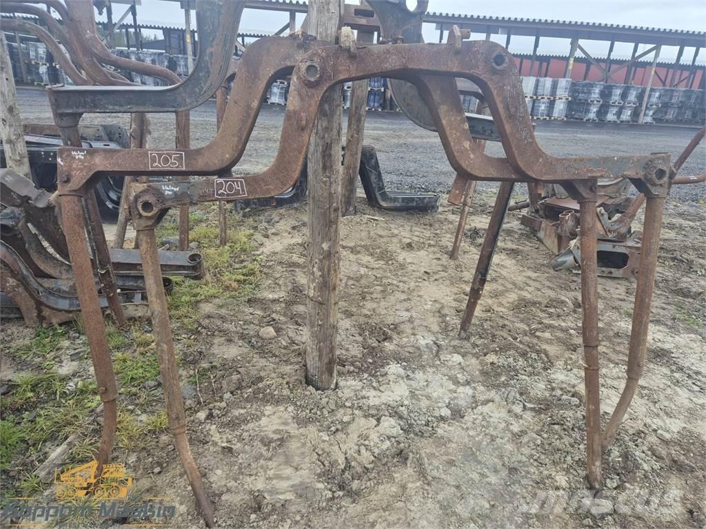 Valmet 840 Další komponenty