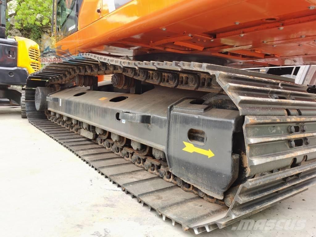 Doosan DX 225 LC Pásová rýpadla