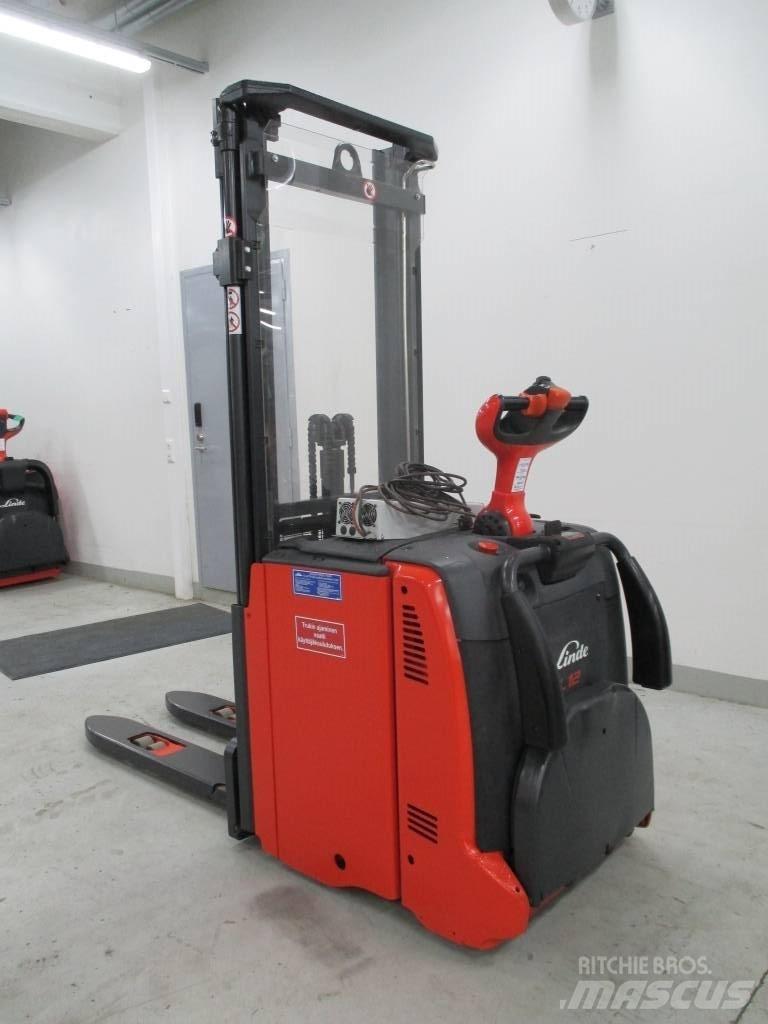 Linde L 12 AP Samohybné vozíky