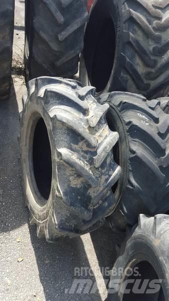  Pneus 320/70R20 Pneumatiky, kola a ráfky