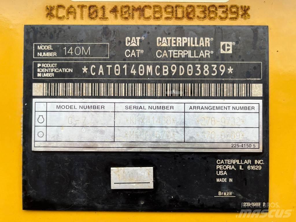 CAT 140M Grejdry