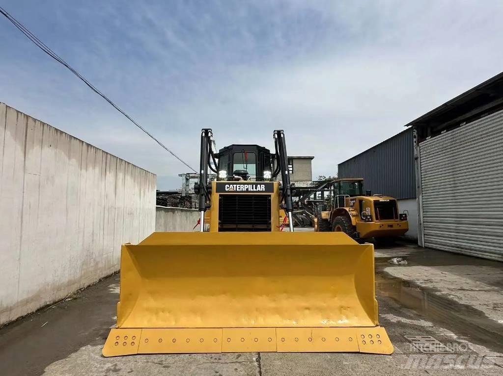 CAT D 6 R Pásové dozery