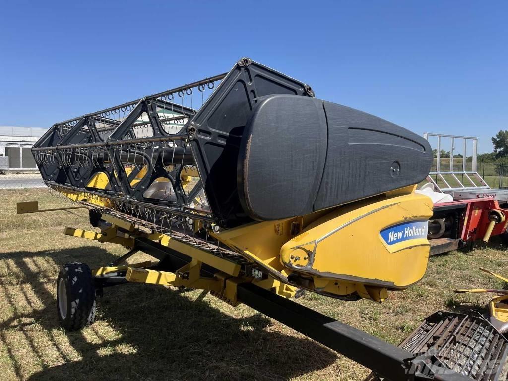 New Holland CSX 7060 Sklízecí mlátičky