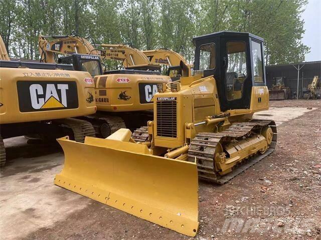 CAT D5G Pásové dozery
