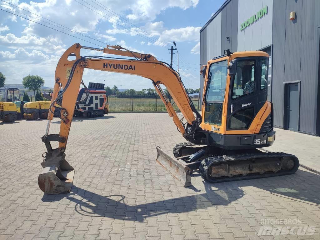 Hyundai 35Z-9 Mini rýpadla < 7t