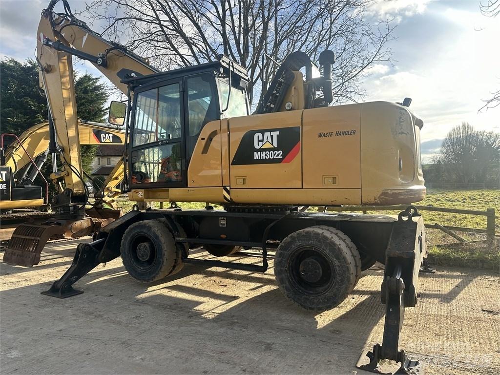 CAT MH3022 Manipulace s materiálem – ostatní