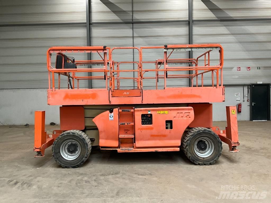 JLG 3394 RT Nůžková zvedací plošina