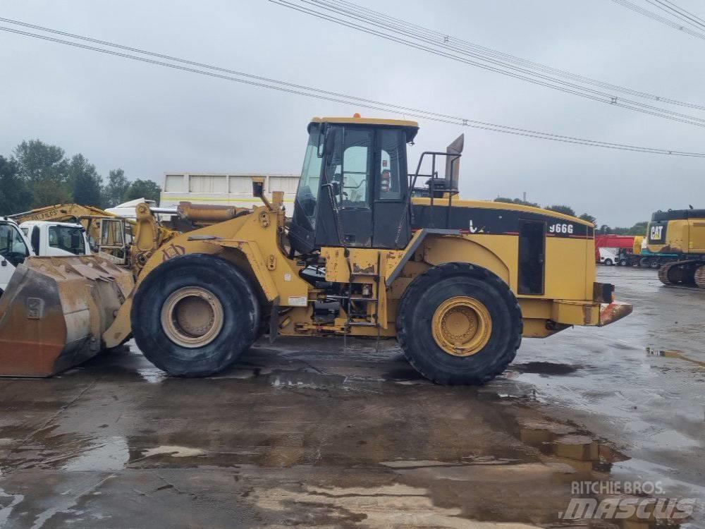 CAT 966 G Kolové nakladače