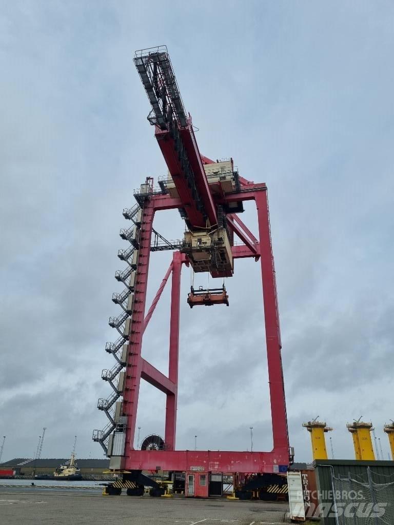 Konecranes STS Přístavní jeřáby