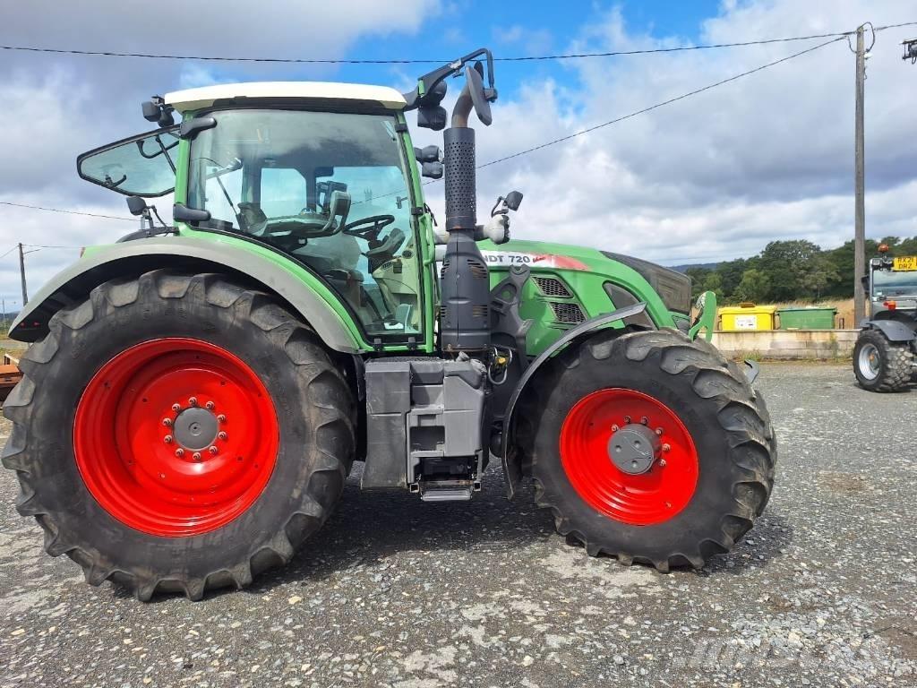 Fendt 720 Vario Traktory